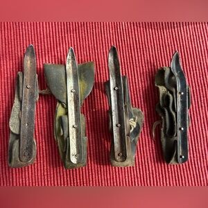 Vintage Corn Huskers